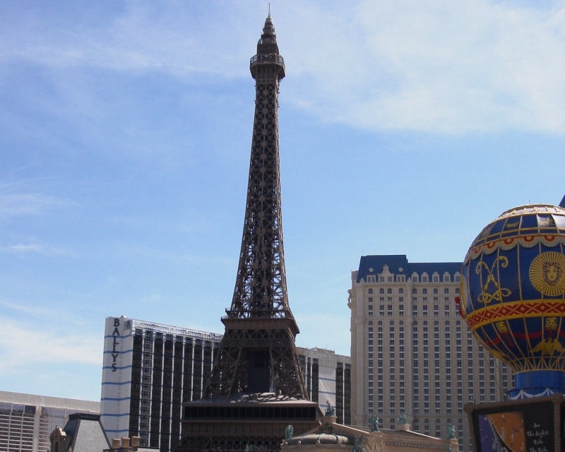 las vegas paris